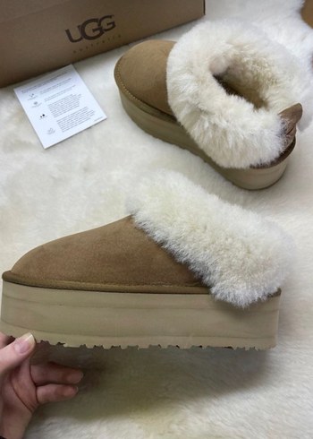 Ugg Tasse İi Platformlu Suet Bot