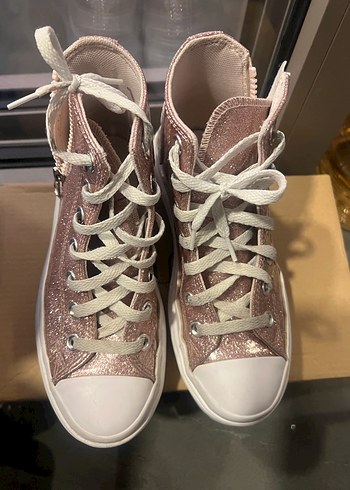 35 Beden Converse 35 Pembe Çocuk Platform Sneaker