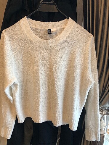 H&M marka orj m/l beden crop triko kazak, az ve temiz kullanıldı