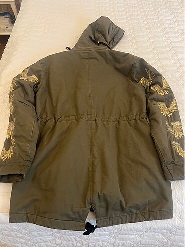 İpekyol 36 yazıyor 34-36-38 uyumlu pul işlemeli parka. Az ve tem - Görsel 8