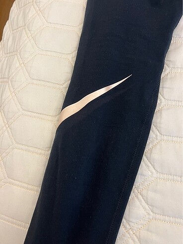 Nike Nike marka orj m yazıyo s/m uyumlu tayt, 3-4 kez temiz kullanıld