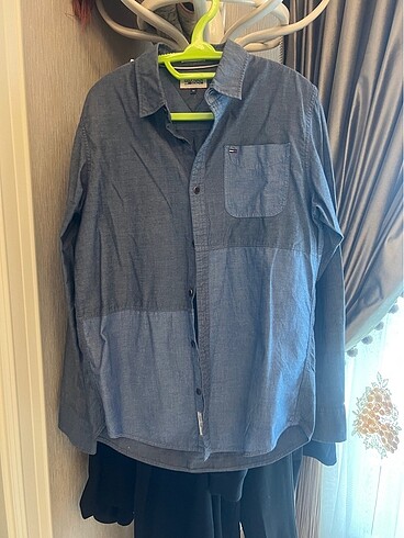 Tommy hilfiger marka orj medium gömlek, 2-3 kez temiz kullanıldı