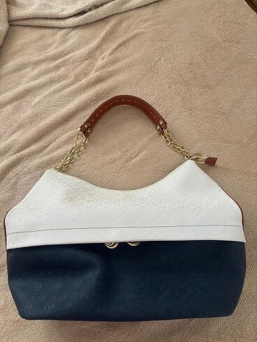 Beden Vakko marka orj monogram çanta. Az ve temiz kullanıldı