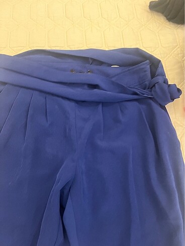 Mango Mango small beden kuşaklı pantolon, az ve temiz kullanıldı