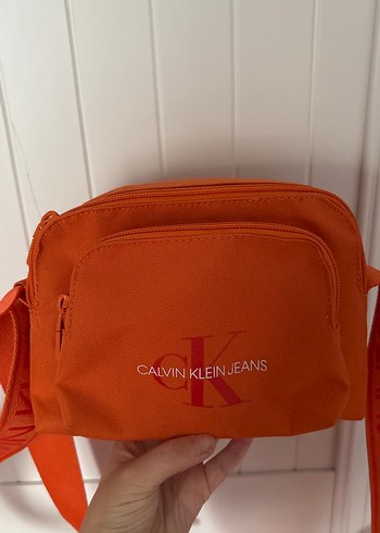Beden kırmızı Renk Turuncu Calvin Klein Jean Kadın Çantası