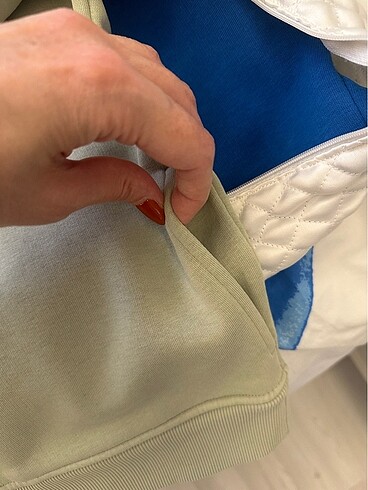 m Beden yeşil Renk Guess kadın sweatshirt