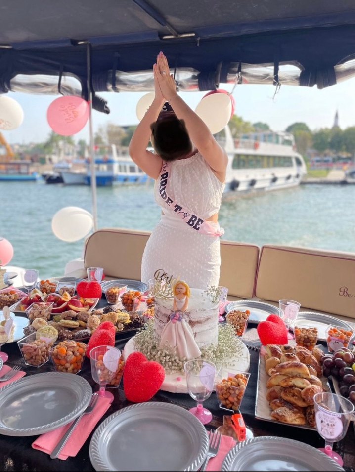 Dantel Detaylı Beyaz Mini Elbise - Görsel 4