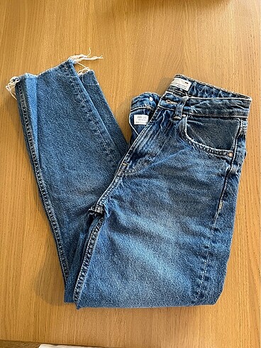 Bershka mom jean