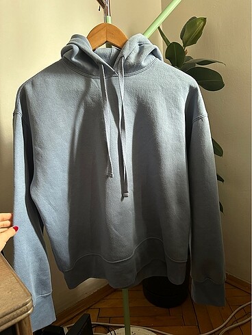 Zara Sweatshirt