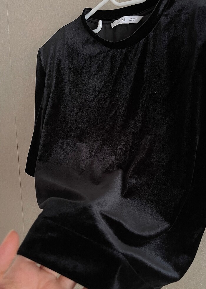 Kadife vatkalı bluz - Görsel 3