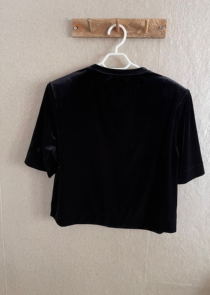 Kadife vatkalı bluz - Görsel 4