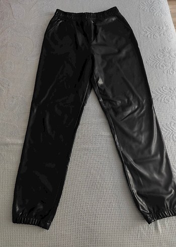 LC Waikiki Deri Siyah Kadin Spor Pantolon