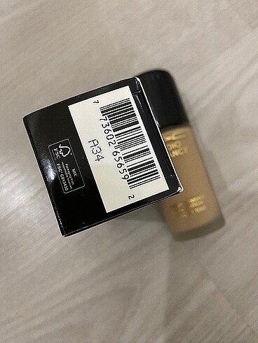 MAC MAC STUDIO RADIANCE SERUM FONDÖTEN