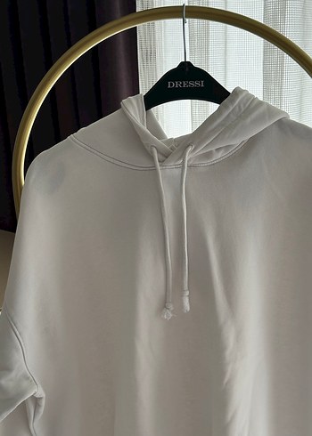 l Beden H&M L beden kısa kapşonlu sweat