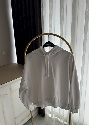 H&M L beden kısa kapşonlu sweat