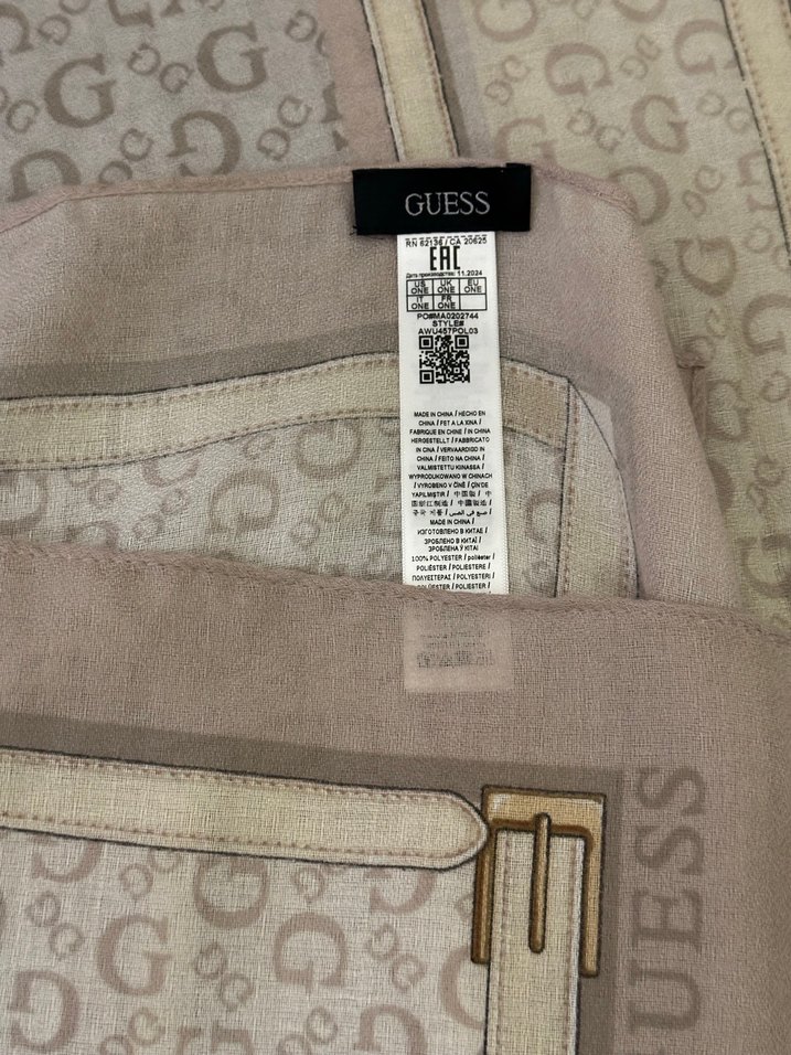 Guess Zincir Detaylı Bej Vintage Kadın Şal - Görsel 2