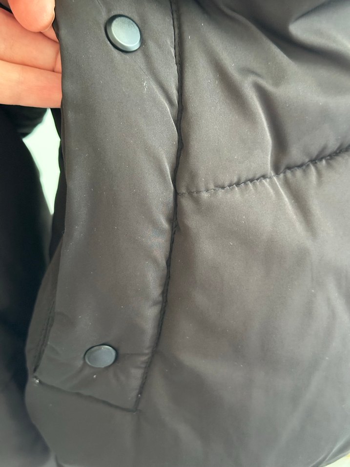 Pullbear Siyah Düğmeli Kadın Mont - Görsel 3