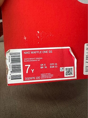 Nike Nıke 40 numara yeni etiketli kutulu spor ayakkabı