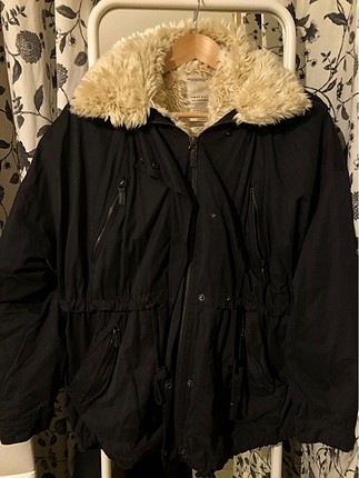 Zara siyah parka