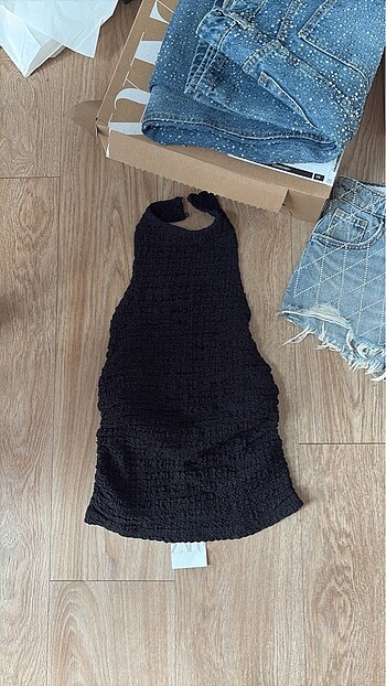 s Beden siyah Renk Zara dokulu halter yaka top