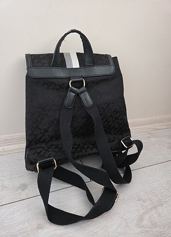 Orijinal Tommy Hilfiger sırt çantası - Görsel 2