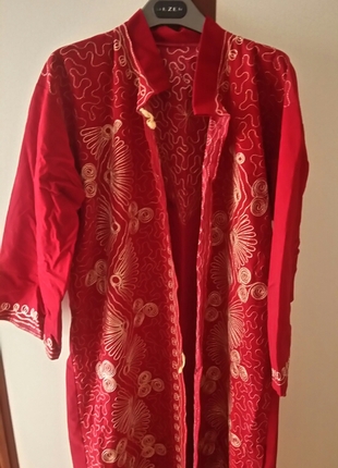 kırmızı kaftan