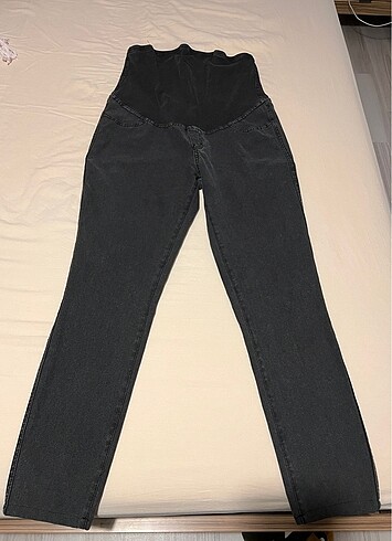 H&M mama skinny jeans