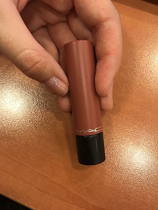 diğer Beden Mac liptensity lipstick smoked almond