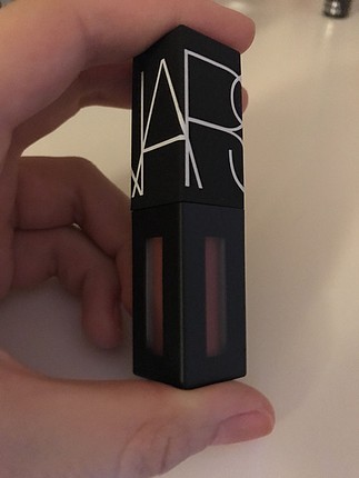 NARS American Woman power matte likit ruj