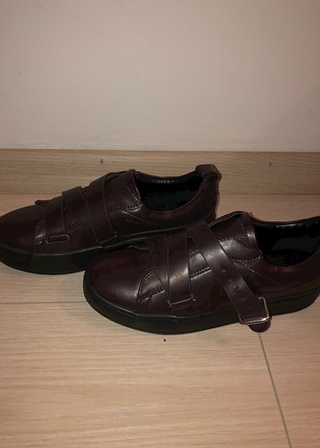 Kadın ayakkabı - Görsel 3