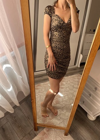 Leopar Desenli V Yaka Midi Elbise - Görsel 4