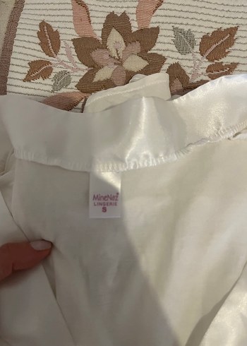 Uzun Kollu Beyaz Kadın Pijama Takımı - Görsel 6