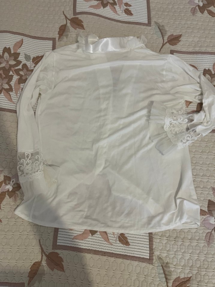 Uzun Kollu Beyaz Kadın Pijama Takımı - Görsel 3