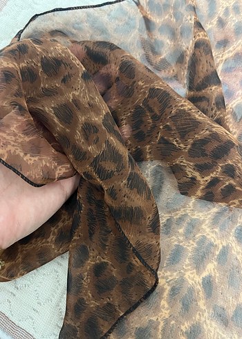 Kahverengi leopar Kadın Şal - Görsel 4
