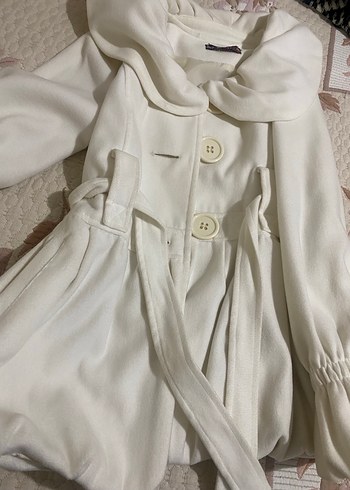 Düğmeli Beyaz Midi  Ceket mont - Görsel 4