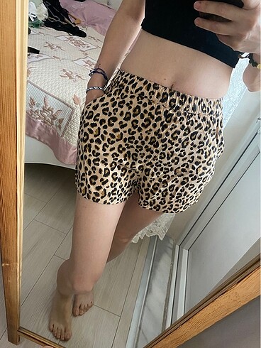 32 Beden Zara şort