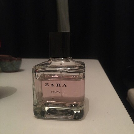 Zara fruity parfüm