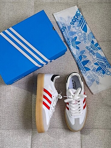 37 Beden beyaz Renk Adidas samba kırmızı beyaz şeffaf platform taban