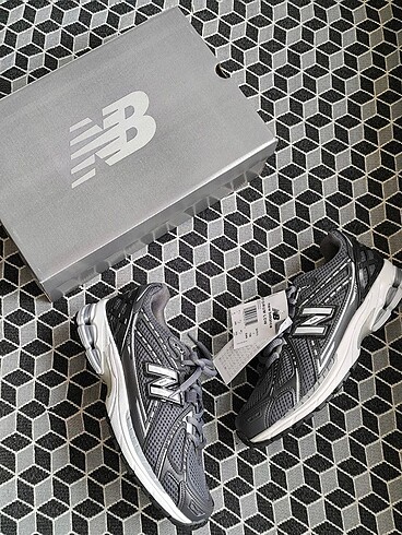 44 Beden gri Renk NEW BALANCE 1906