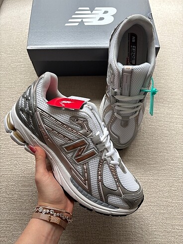 New Balance 1906R Gümüş