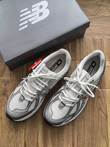 New Balance Özel İlan
