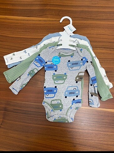 Cartesr uzun kollu body