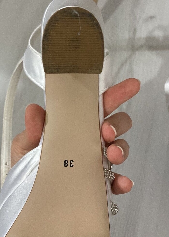 Gelin ayakkabısı, beyaz saten topuklu ayakkabı - Görsel 3