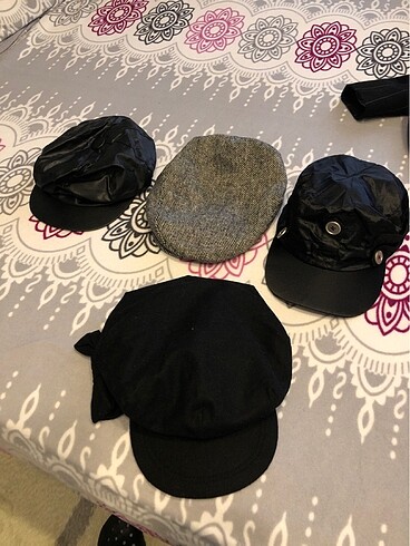 4 adet şapka