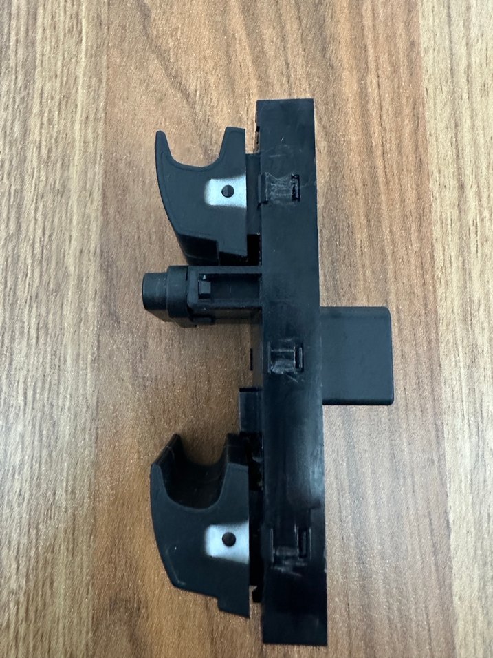 GOLF 5-6 CAM AÇMA DÜĞMESİ TUŞU - Görsel 2