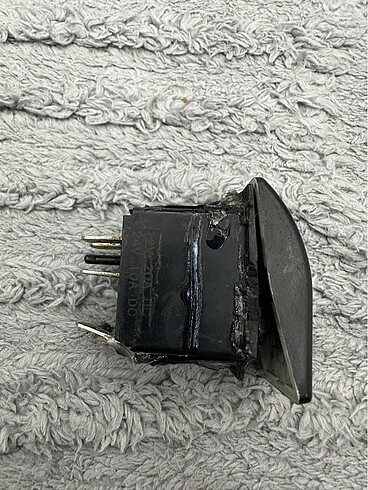  Beden ROCKER SWITCH ANAHTAR TUŞ ROOF LIGHTS