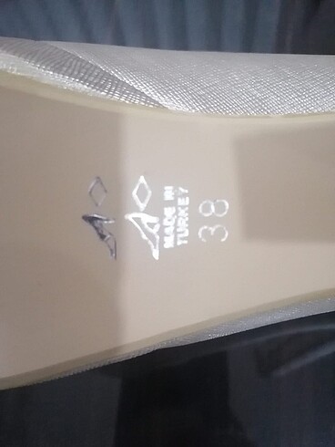 Topuklu ayakkabı - Görsel 7