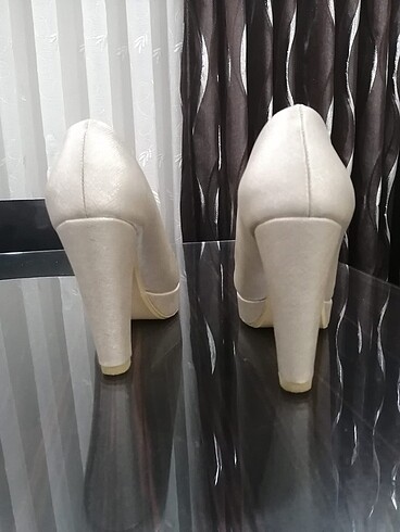 Topuklu ayakkabı - Görsel 2