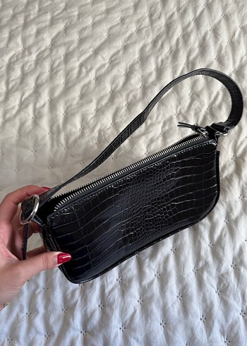 Stradivarius kol çantası - Görsel 3