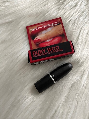 Mac Ruby Woo